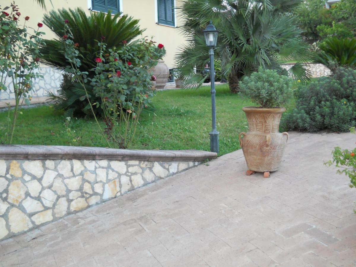Oasi Verde Giffoni Sei Casali 外观 照片